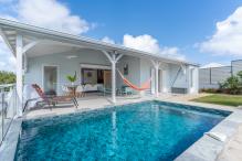 1piscine-privee-sans-vis-a-vis-villa-t4-le-diamant