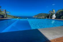 Location-villa-avec-piscine-Deshaies-Guadeloupe_-Piscine