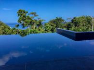 Villa à louer en Guadeloupe piscine et vue mer - Vue d'ensemble