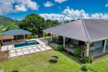 Villa Gourbeyre Guadeloupe__vue d'ensemble