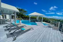 Location villa sainte anne guadeloupe 6 chambres 12 personnes avec piscine et vue mer