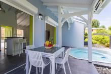 Location villa piscine proche plage Ste Anne Guadeloupe - Piscine