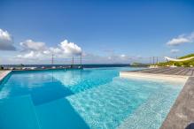 Location villa 3 chambres pour 6 personnes avec piscine vue mer et accés plge anse à la gourde Iguana Bay St François Guadeloupe 