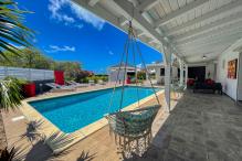 Location villa Guadeloupe Saint François - 3 suites avec salle de douche pour 6 personnes - piscine
