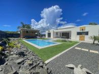 A louer villa proche plage à pieds Saint François Guadeloupe_ Piscine 