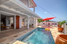 location villa Martinique 6 personnes au Marin avec piscine - vue extérieure