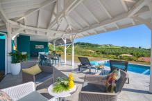 location villa martinique avec piscine et terrasse couverte