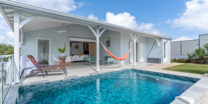 1piscine-privee-sans-vis-a-vis-villa-t4-le-diamant