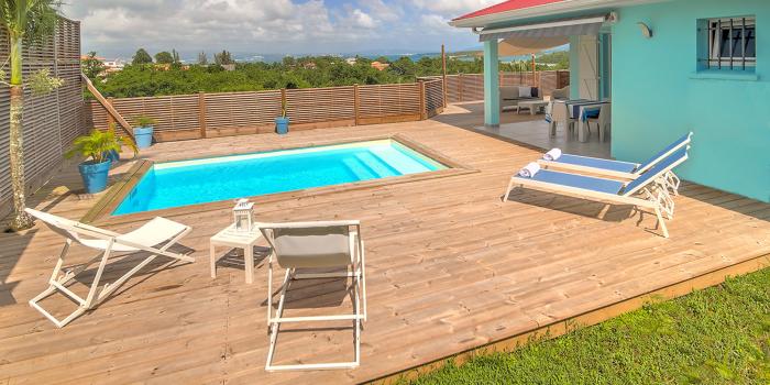 1-Location-villa-les-trois-ilets-piscine-vue-mer-martinique_-la-piscine