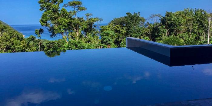 Villa à louer en Guadeloupe piscine et vue mer - Vue d'ensemble