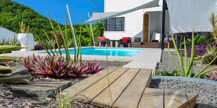 Location-villa-piscine-Deshaies-Guadeloupe_terrasse
