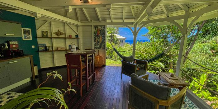 A louer Bungalow 1 chambre Deshaies Guadeloupe_ Salon 
