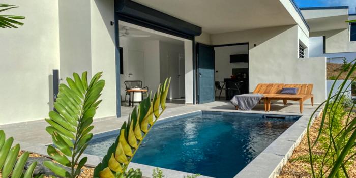 Location-villa-Deshaies-Guadeloupe-vue-ensemble