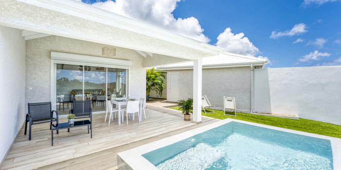Location Villa Duo Prestige piscine Le Gosier Guadeloupe