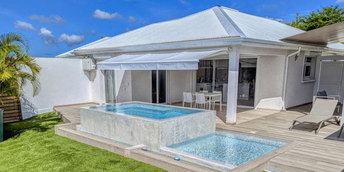 Location Villa Pearl piscine Le Gosier Guadeloupe