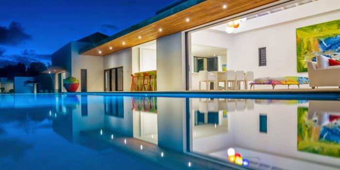 Villa d'exception vue mer 180° - By Night