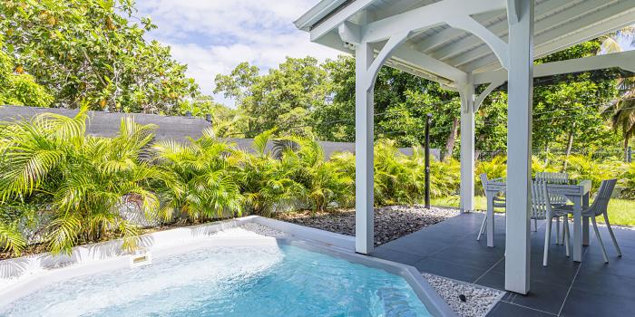 Location villa Sainte Anne piscine 1400m plage guadeloupe - piscine