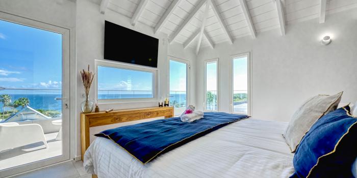 Location villa de luxe piscine vue mer Ste Anne Guadeloupe_Suite Master