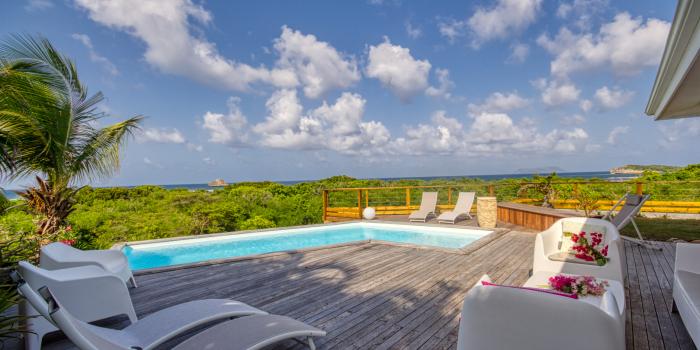 villa swimming pool and ocean view - the pool