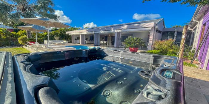 Location villa 4 chambres 8 personnes avec piscine à Saint François en Guadeloupe 