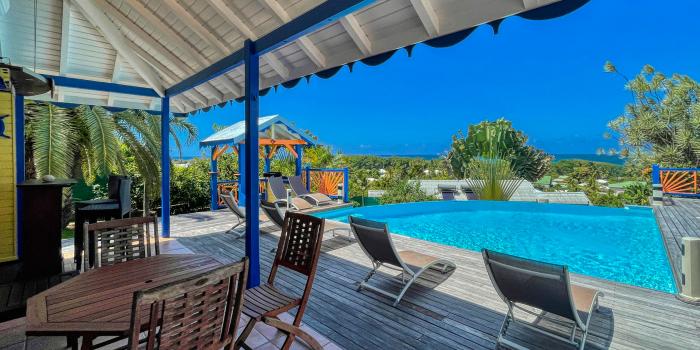 A louer villa Guadeloupe sainte rose - villa 4 chambres 8 personnes vue mer et piscine