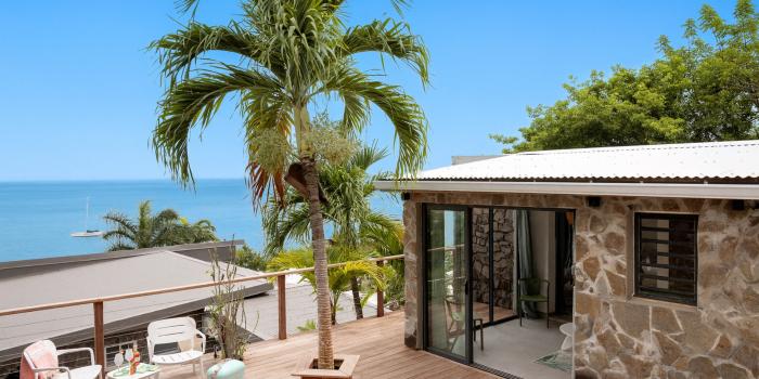Location villa 7 chambres Anses Arlet Martinique - Terrasse bungalow ch 7