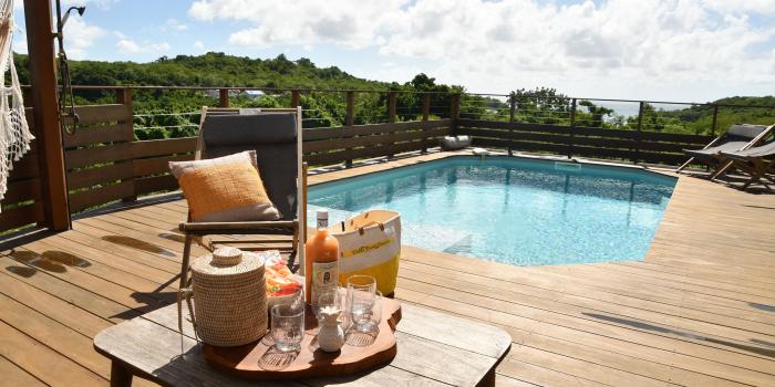 Location-villa-Martinique-Le-Diamant---Piscine