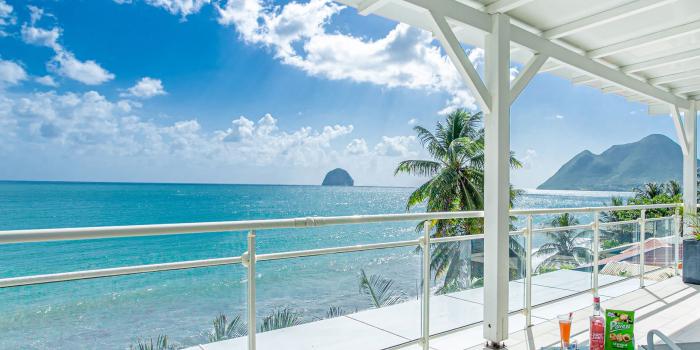 location villa martinique vue mer au diamant