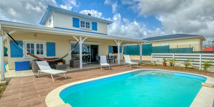 location villa Martinique 10 personnes vue mer piscine