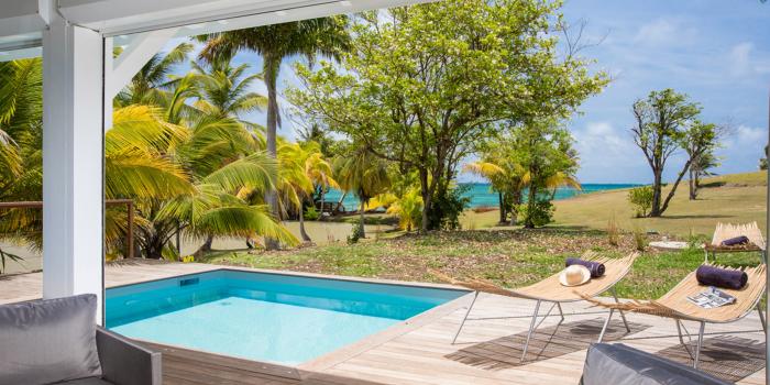 Location maison Martinique - Piscine et vue mer