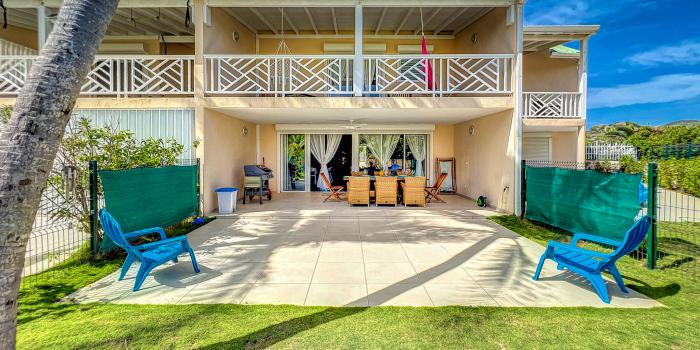 A louer villa 8 personnes Orient Bay Saint Martin-vue terrasse-1