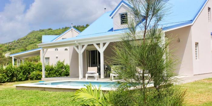 Villa a louer à Saint Martin - Vue d'ensemble villa et piscine