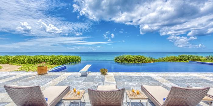 A louer villa 5 chambres Terres Basses Saint Martin_ Piscine