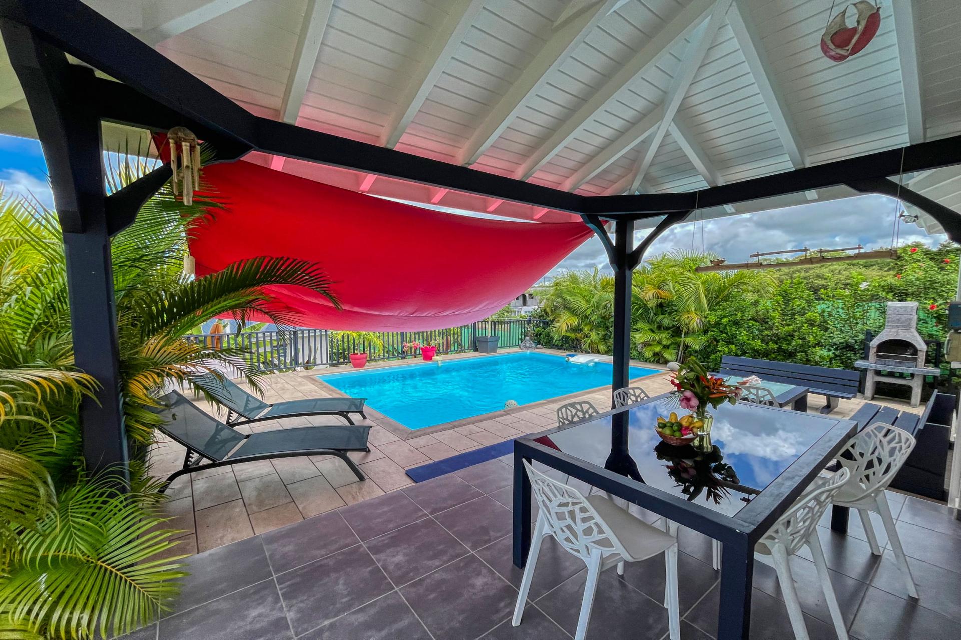 Location-Villa-3-chambres-Sainte-Anne-Guadeloupe-Terrasse-1