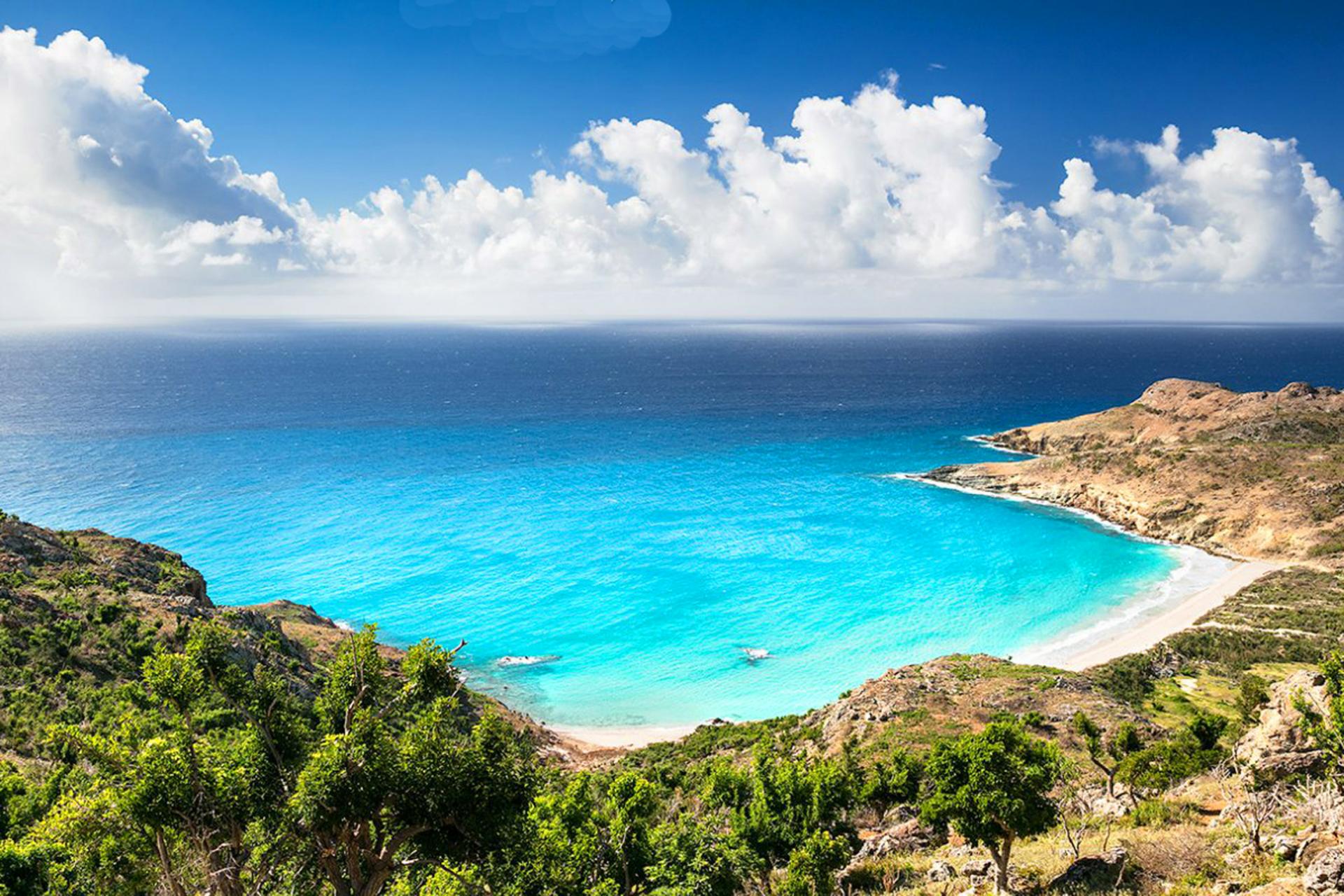 Belle vue sur la plage de Salines