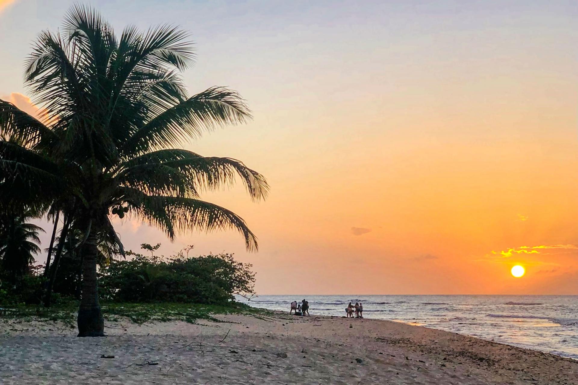 Plage de Anse La chapelle