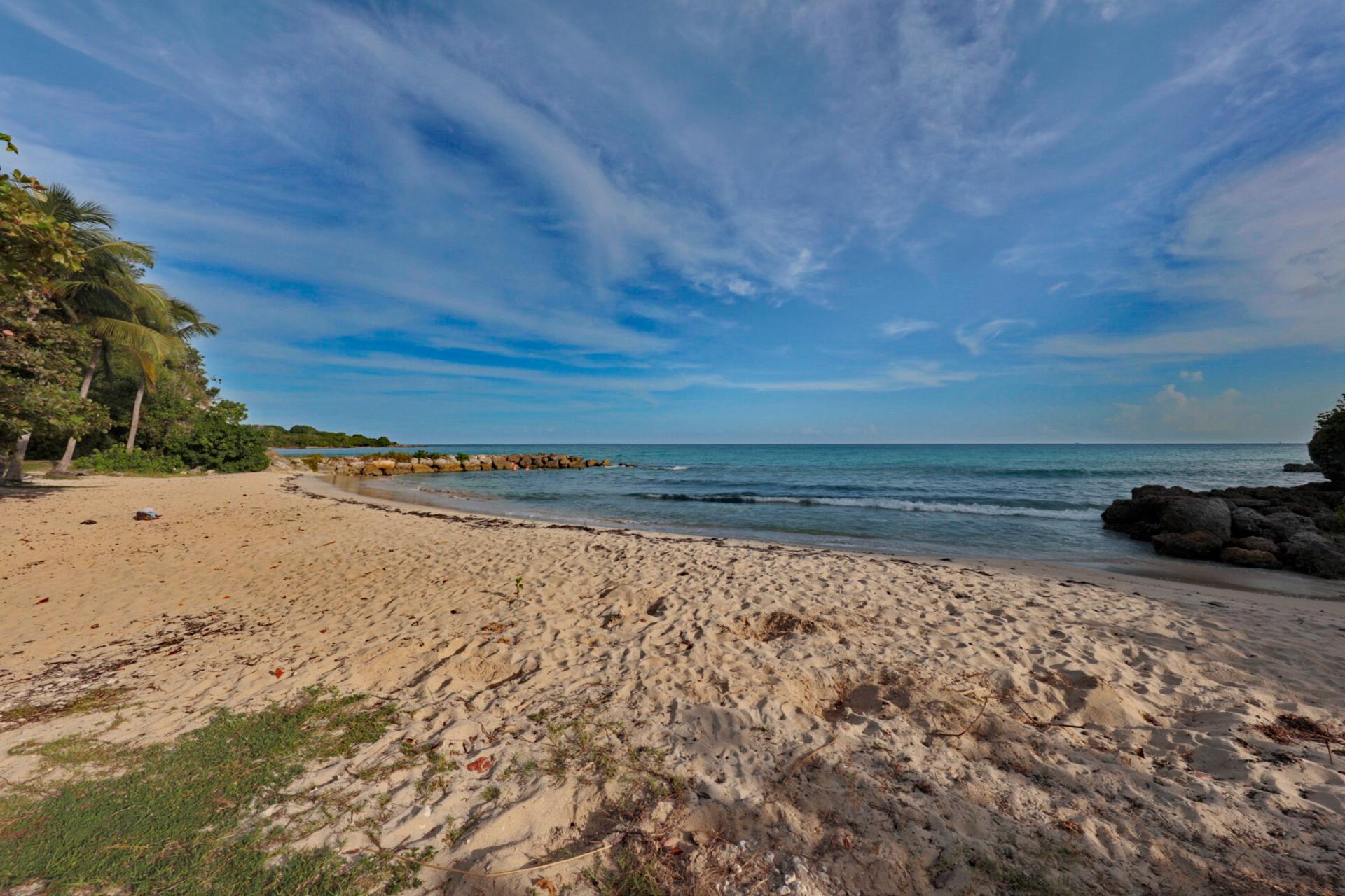 Anse Vinaigri Beach