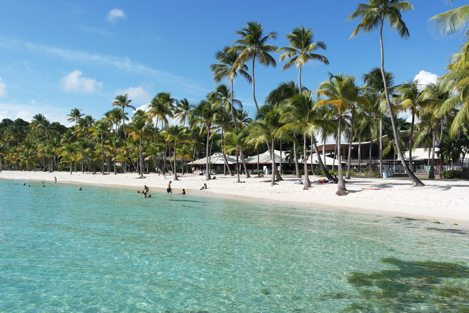 Caravelle beach turquoise water