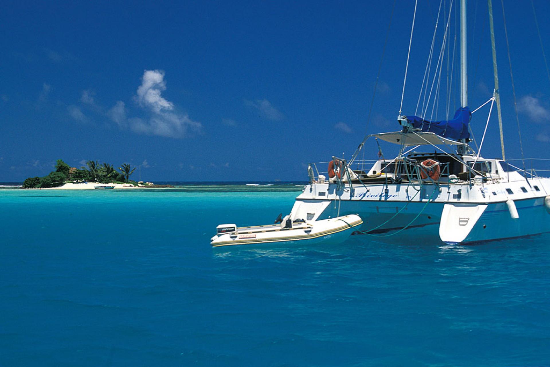 Mouillage aux Grenadines