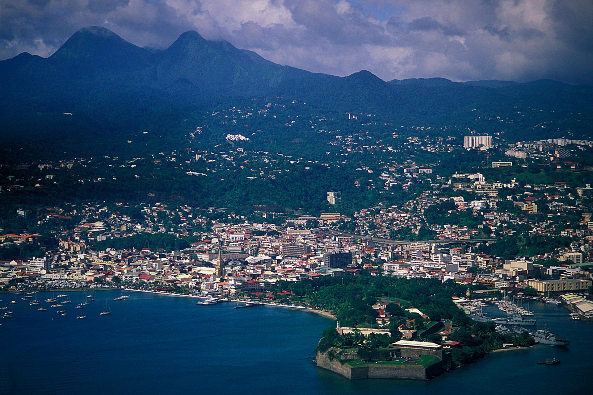 Vue du ciel de Fort de France