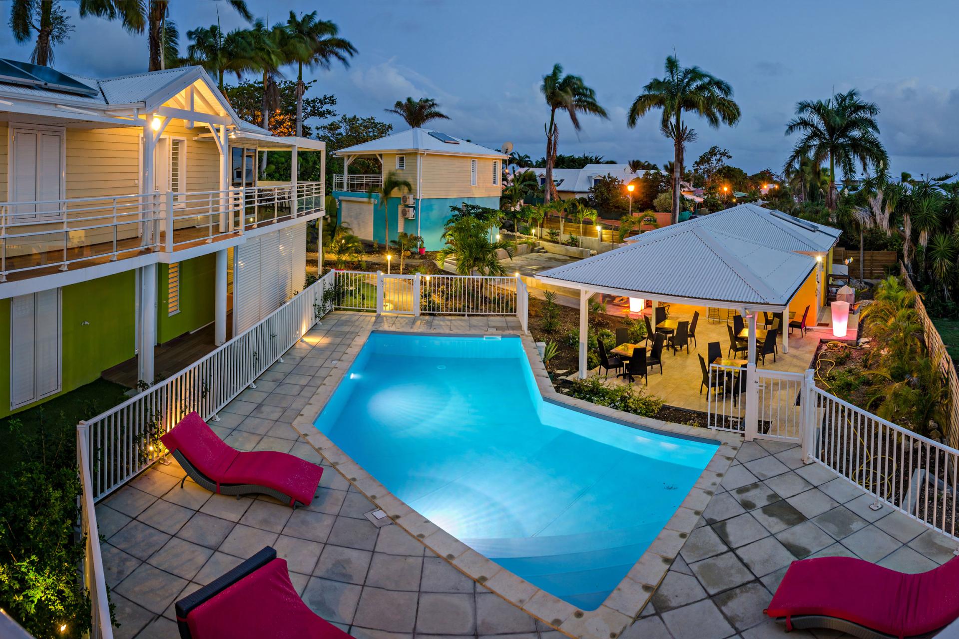 Majesty Palm in St François, Guadeloupe - overview