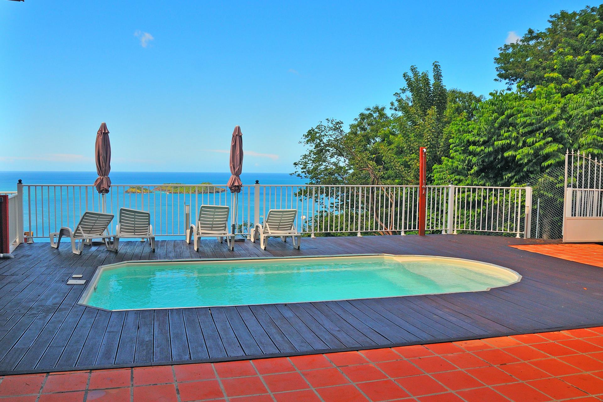 Villa alpinia 2 chambres 4 personnes à louer à Bouillante en Guadeloupe vue mer et ilets Pigeon