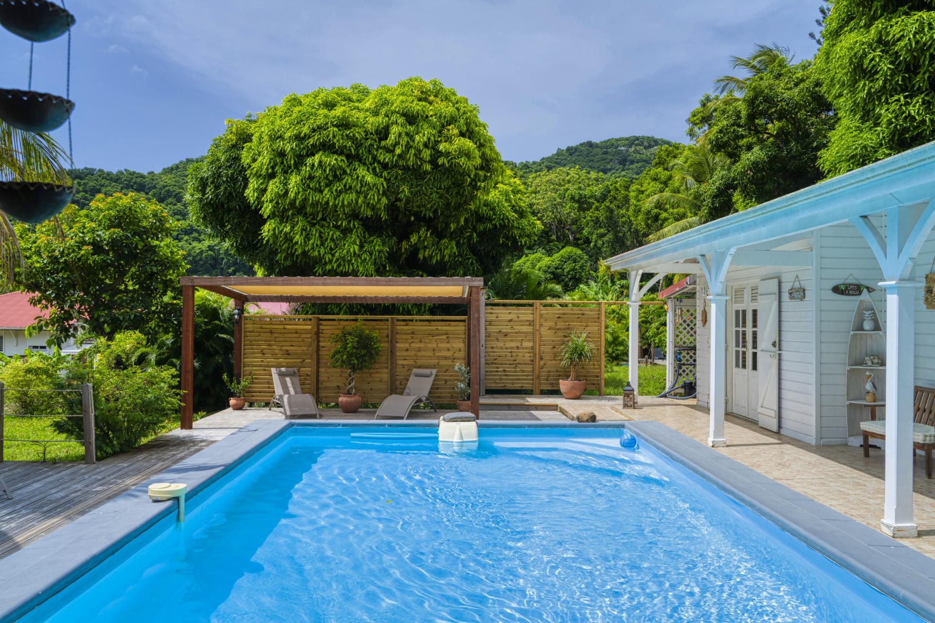 Location Villa 6 personnes Deshaies Guadeloupe-piscine