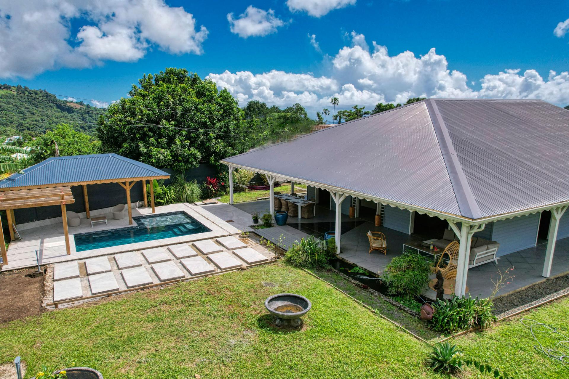 Villa Gourbeyre Guadeloupe__vue d'ensemble