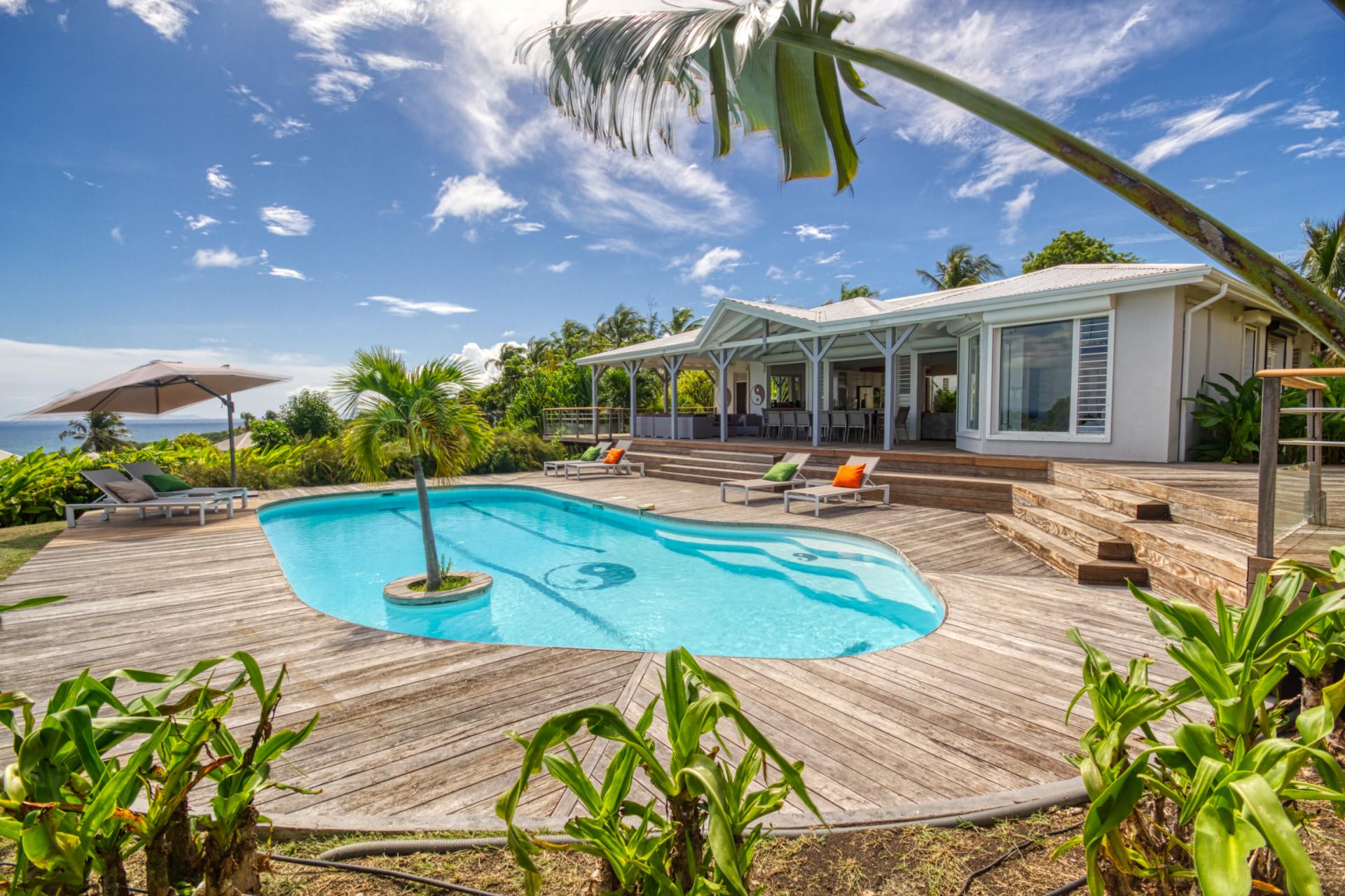 Villa de luxe vue mer avec piscine à Ste Anne en Guadeloupe 