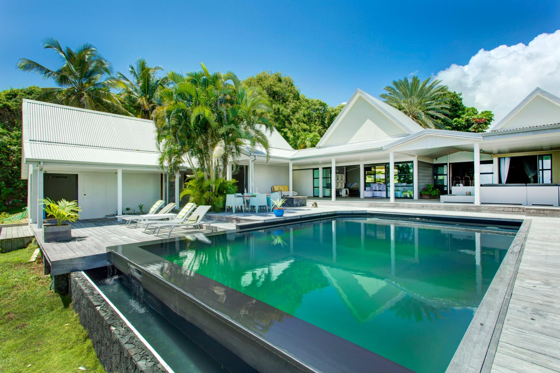 Villa de Luxe piscine vue mer Guadeloupe - Vue d'ensemble