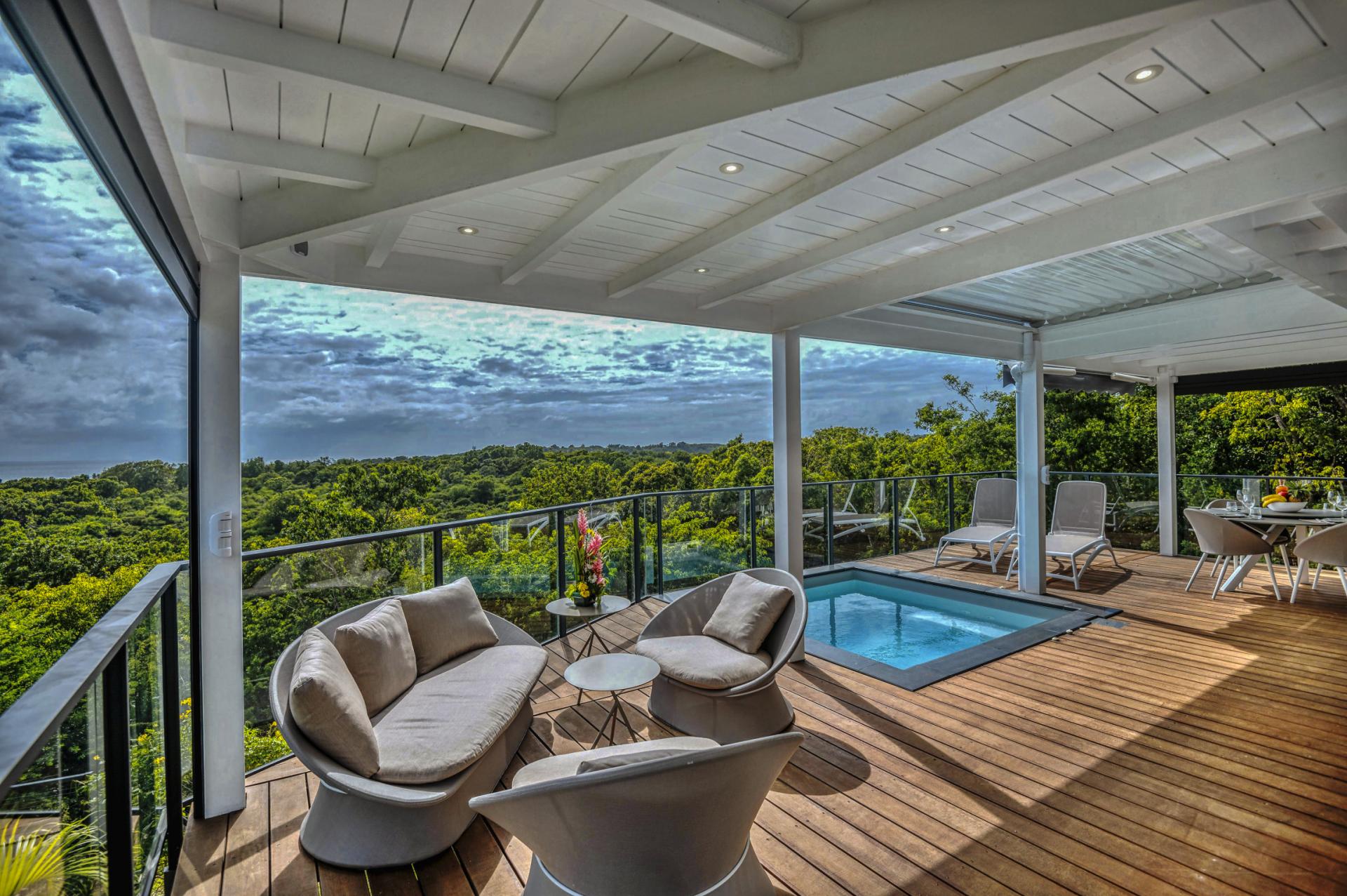 Villa vue mer Sainte Anne Guadeloupe-terrasse