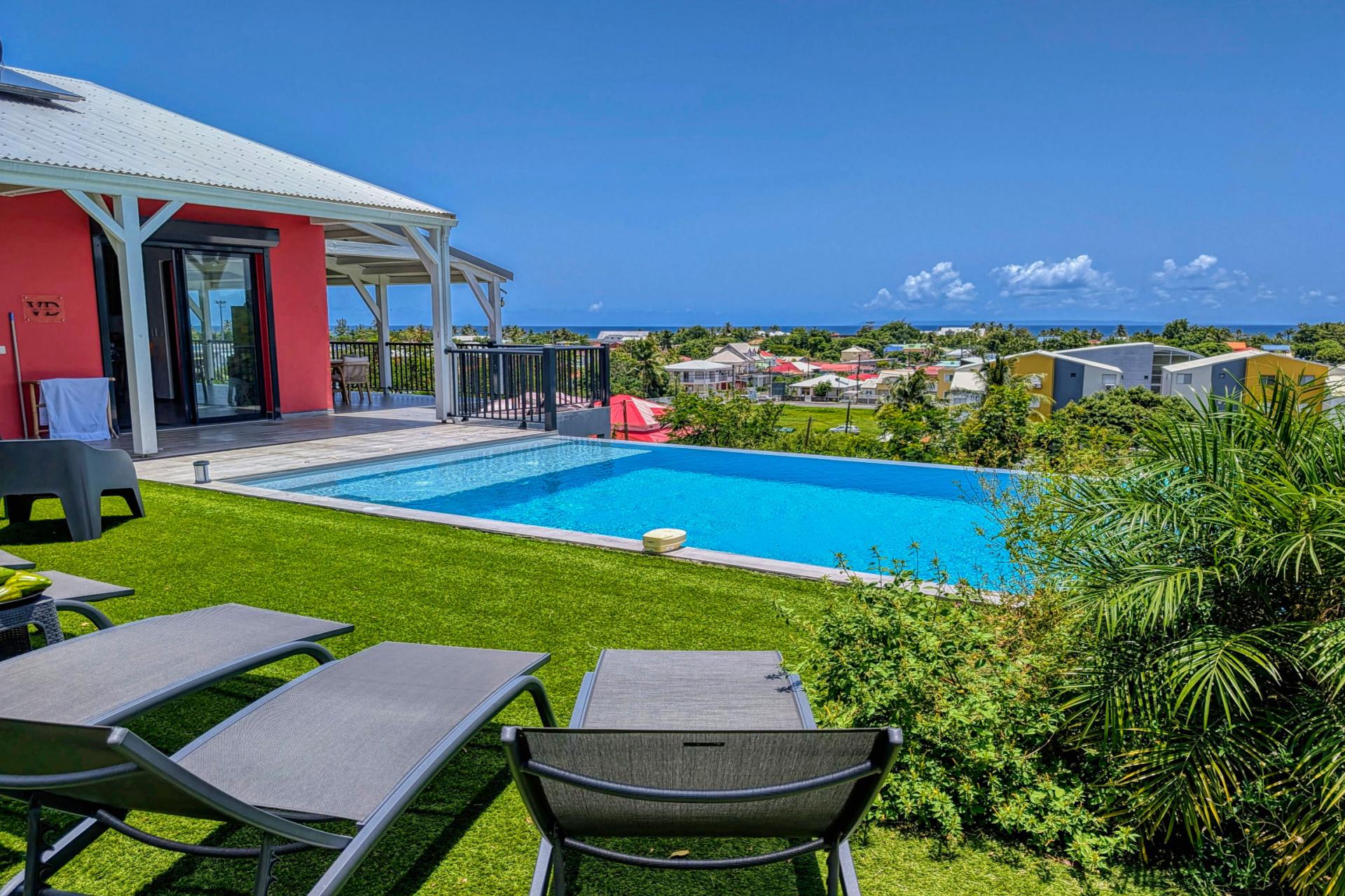 Location-villa-10-personnes-Sainte-Anne-Guadeloupe_vue-mer