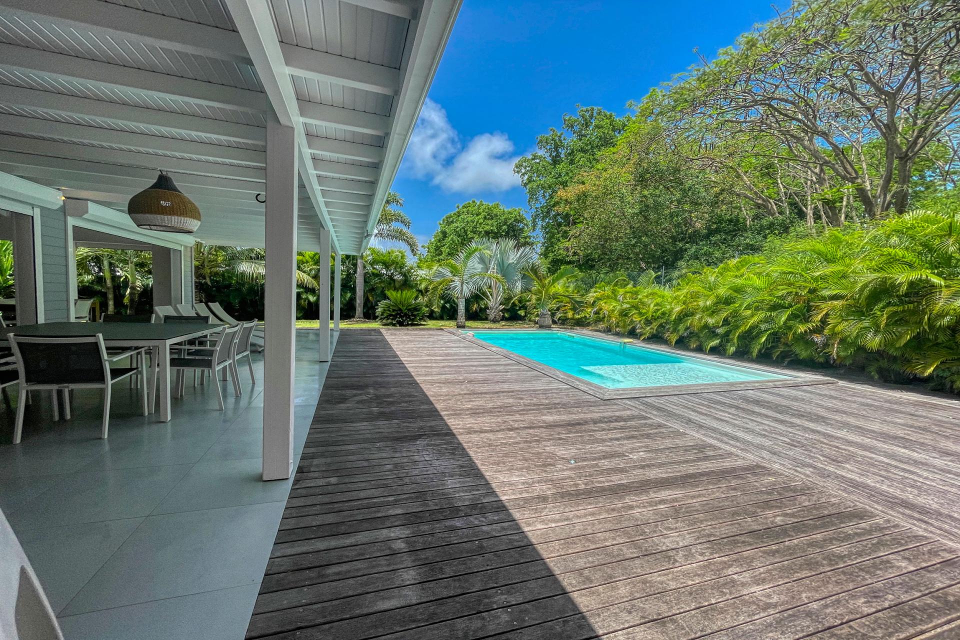 Location villa Saint François Guadeloupe-piscine