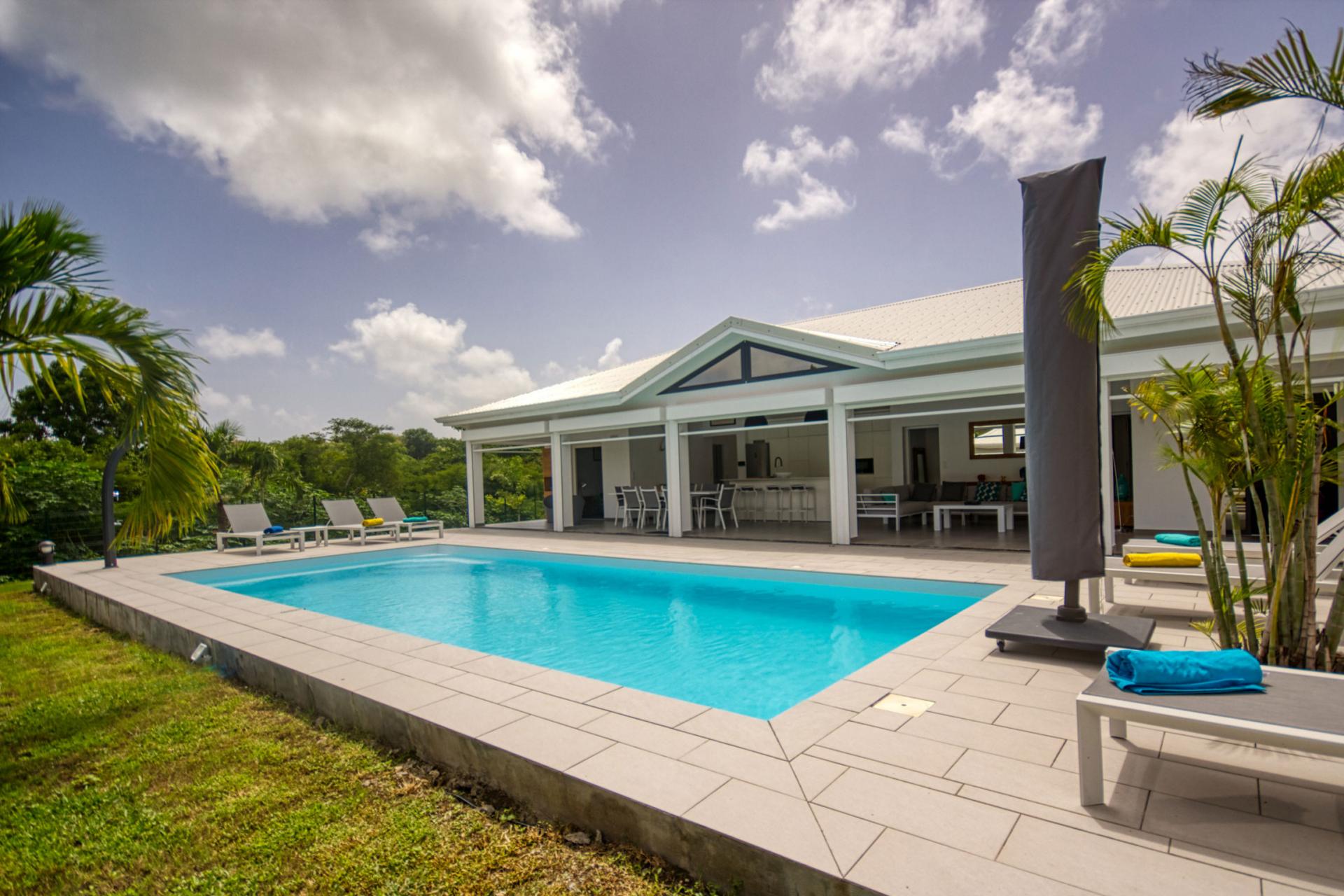 Villa 4 chambres pour 8 personnes avec piscine à louer à saint françois en guadeloupe